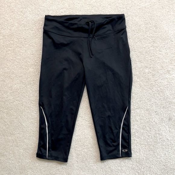 Champion black cropped drawstring leggings small - Picture 2 of 14